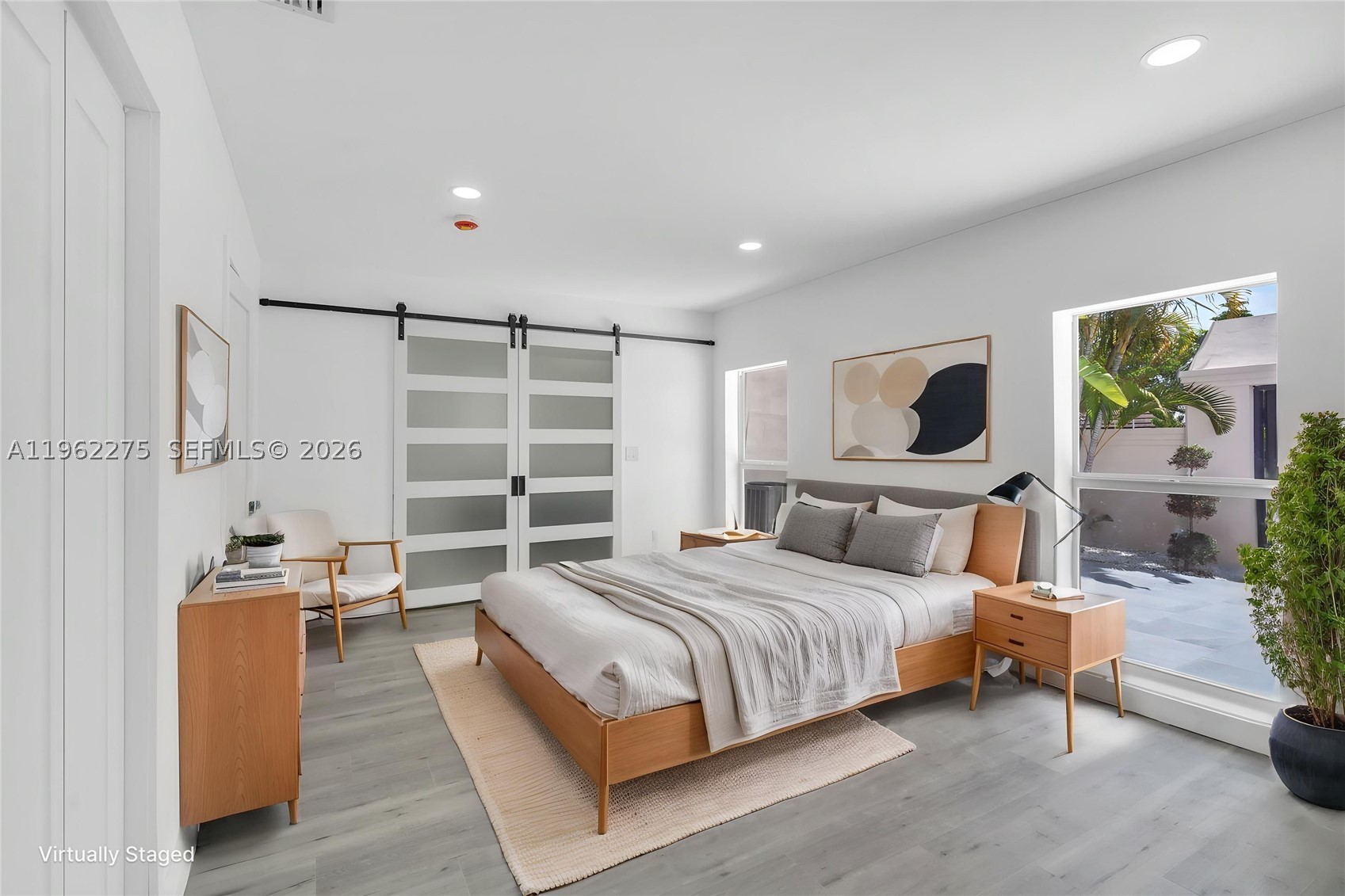 MIAMI LAKES GOLF COURSE V - Residential