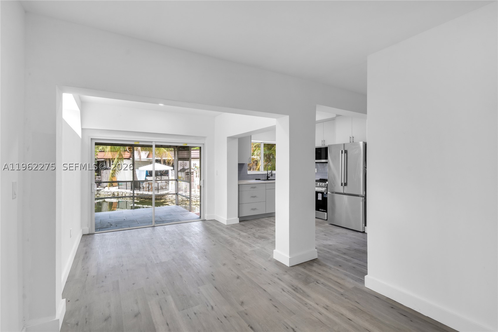 MIAMI LAKES GOLF COURSE V - Residential