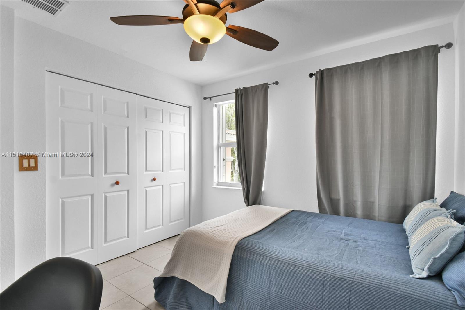 RIVIERA ISLES III - Residential