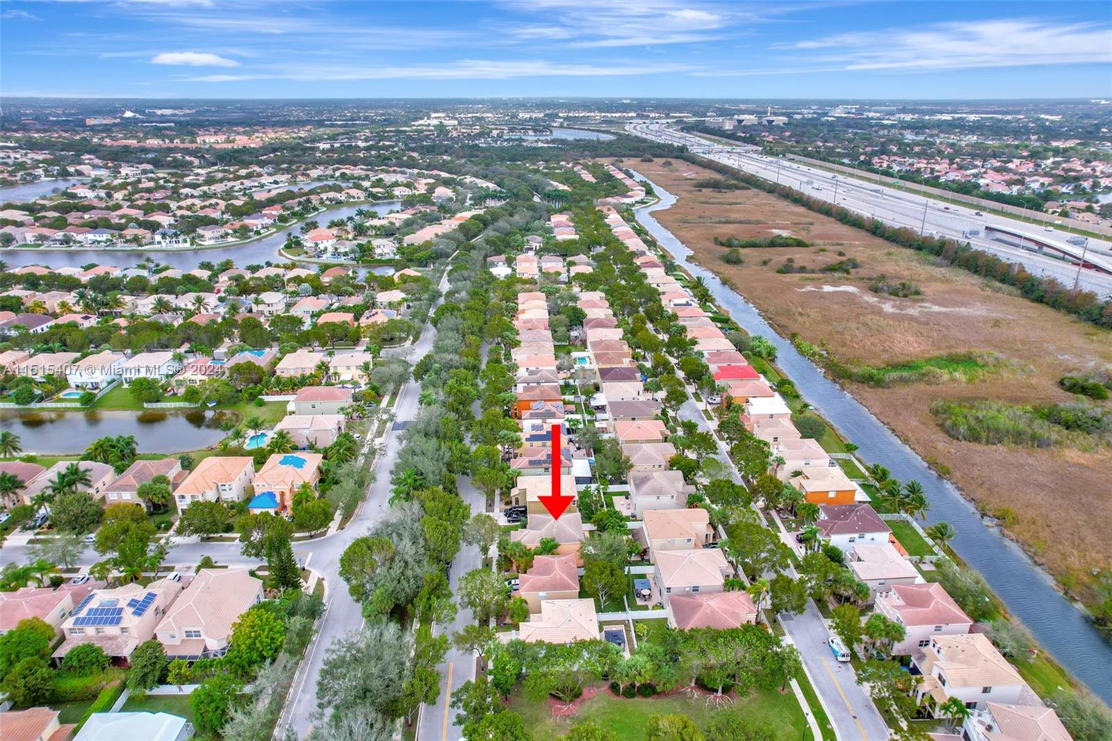 RIVIERA ISLES III - Residential