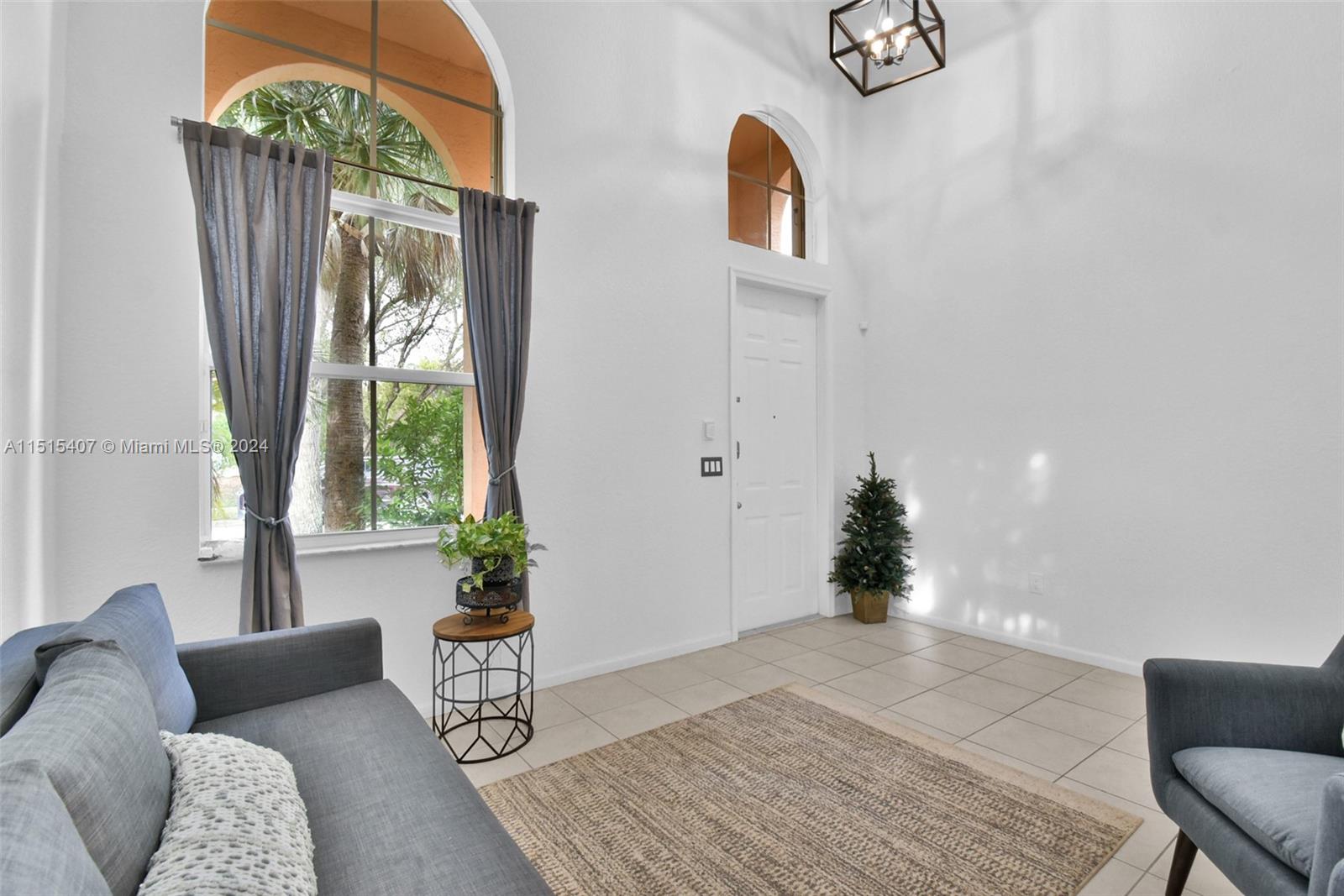 RIVIERA ISLES III - Residential