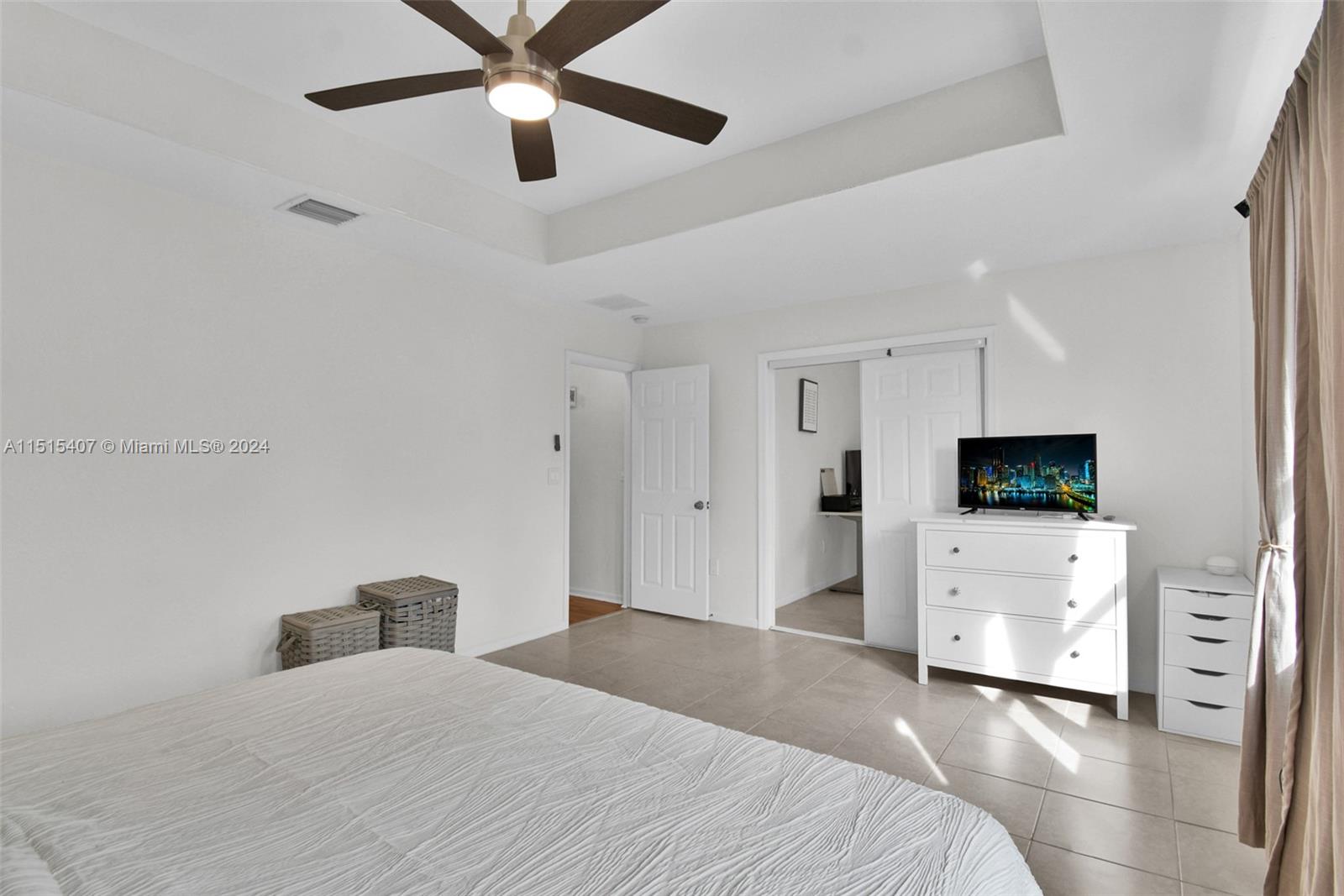 RIVIERA ISLES III - Residential