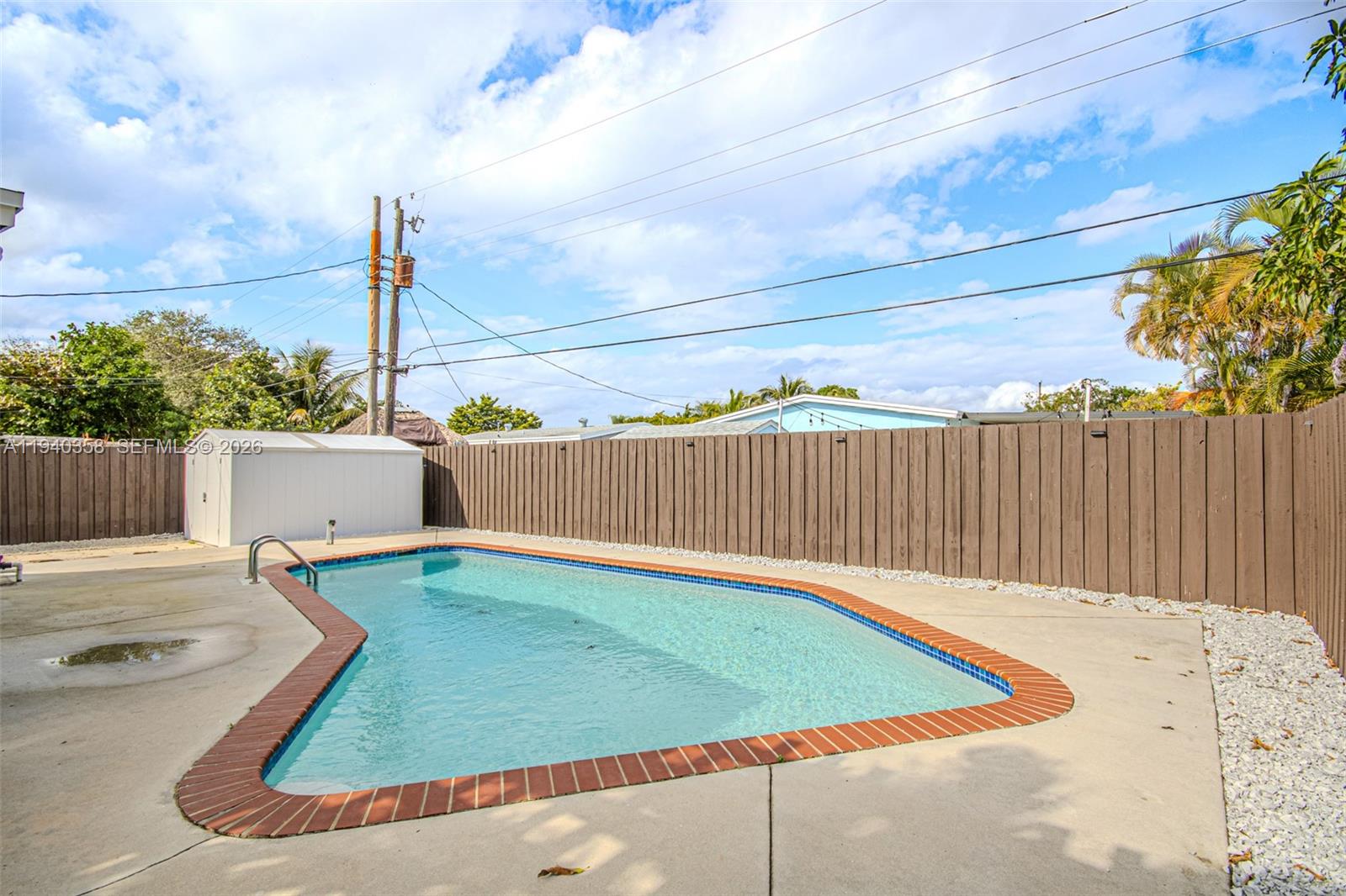COLLIER ESTATES FIFTH ADD - Residential