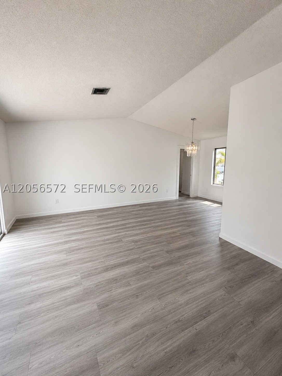 BRENTWOOD VILLAGE - Residential