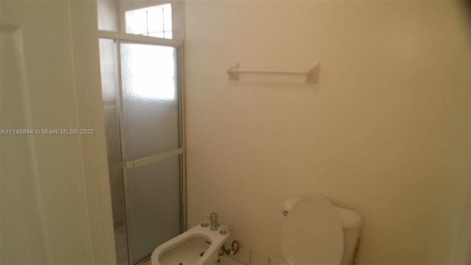 BRIGHTONS MEADOW TRACE - Residential Lease