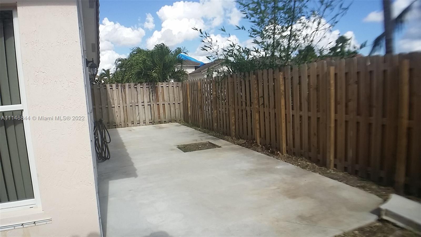 BRIGHTONS MEADOW TRACE - Residential Lease