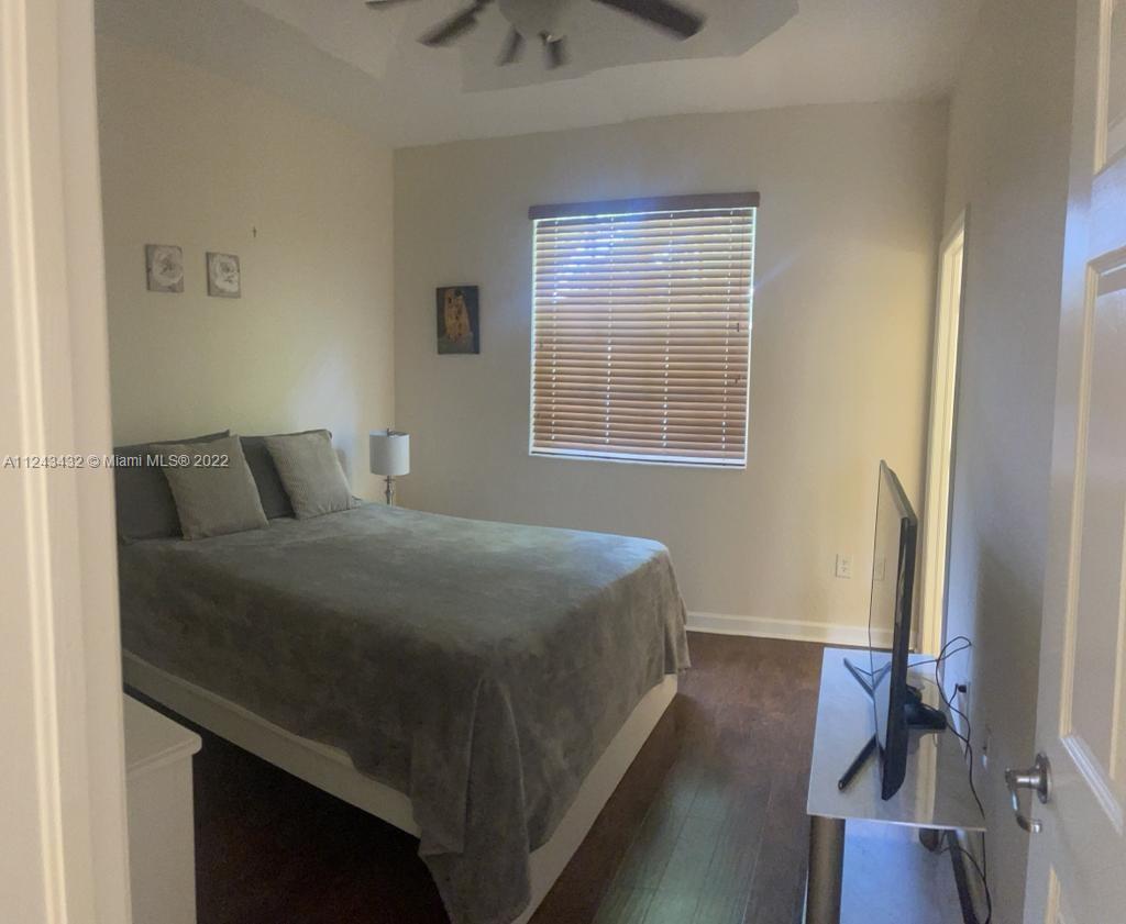 THE SHORES CONDO NO 2 - Residential Lease
