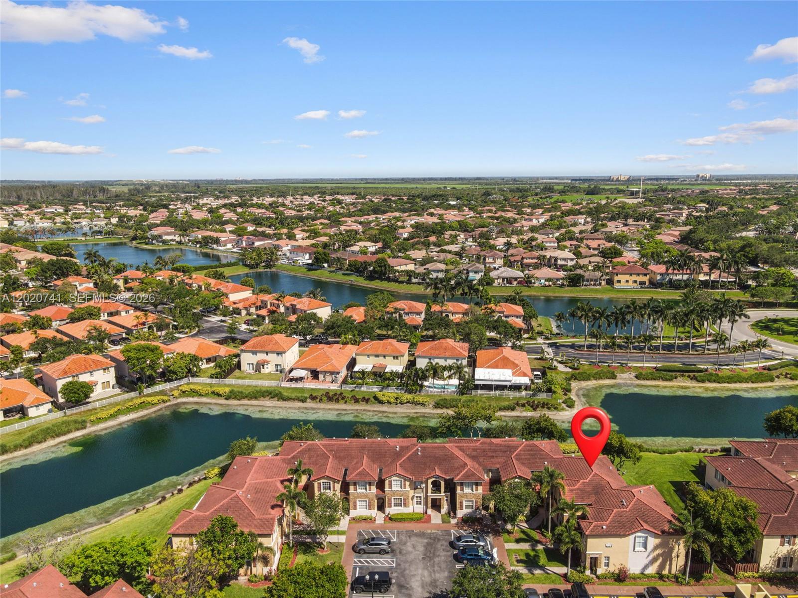 VILLAS AT CARMEL CONDO NO - Residential