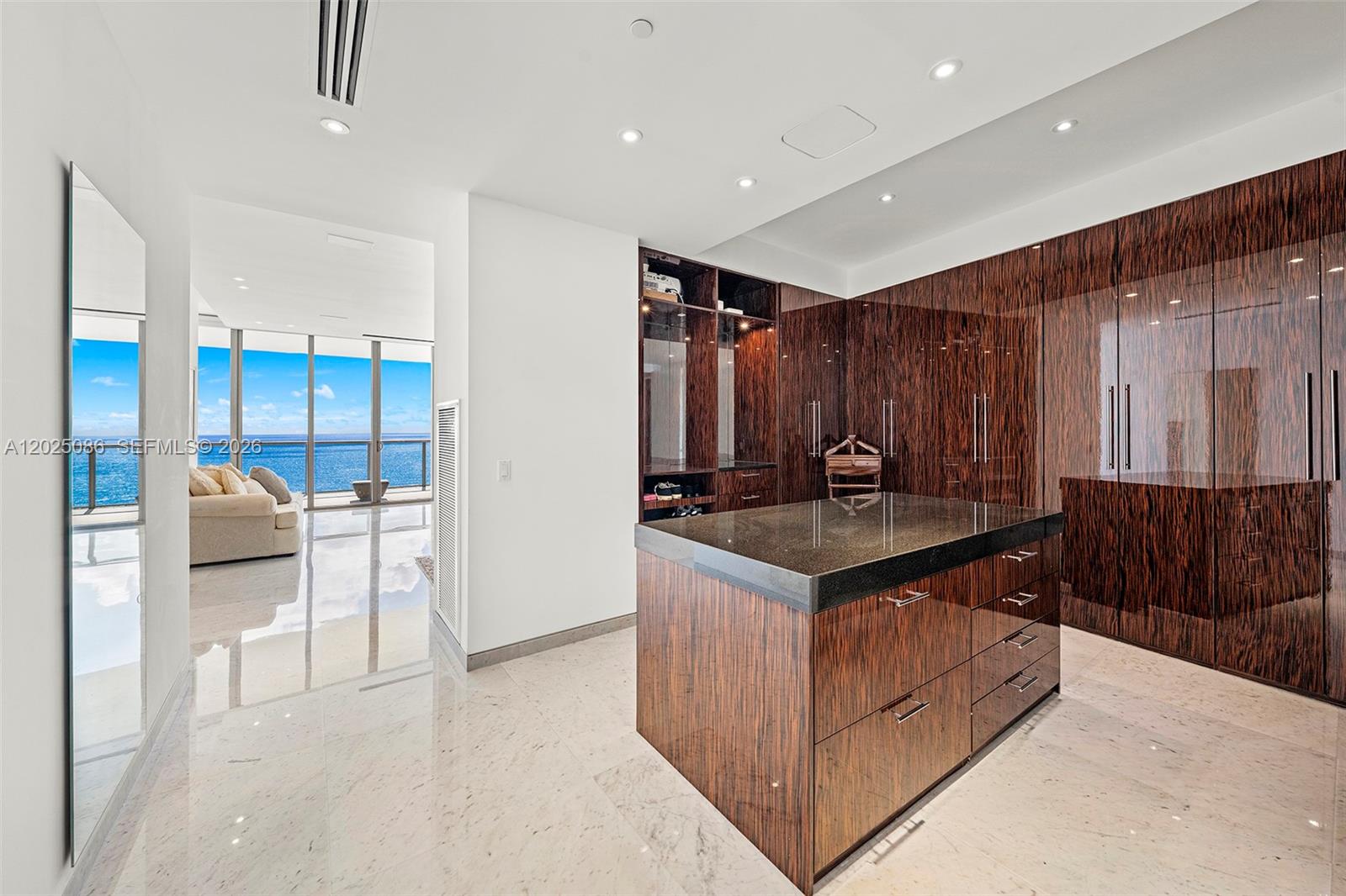 BAL HARBOUR NORTH SOUTH CO - Residential