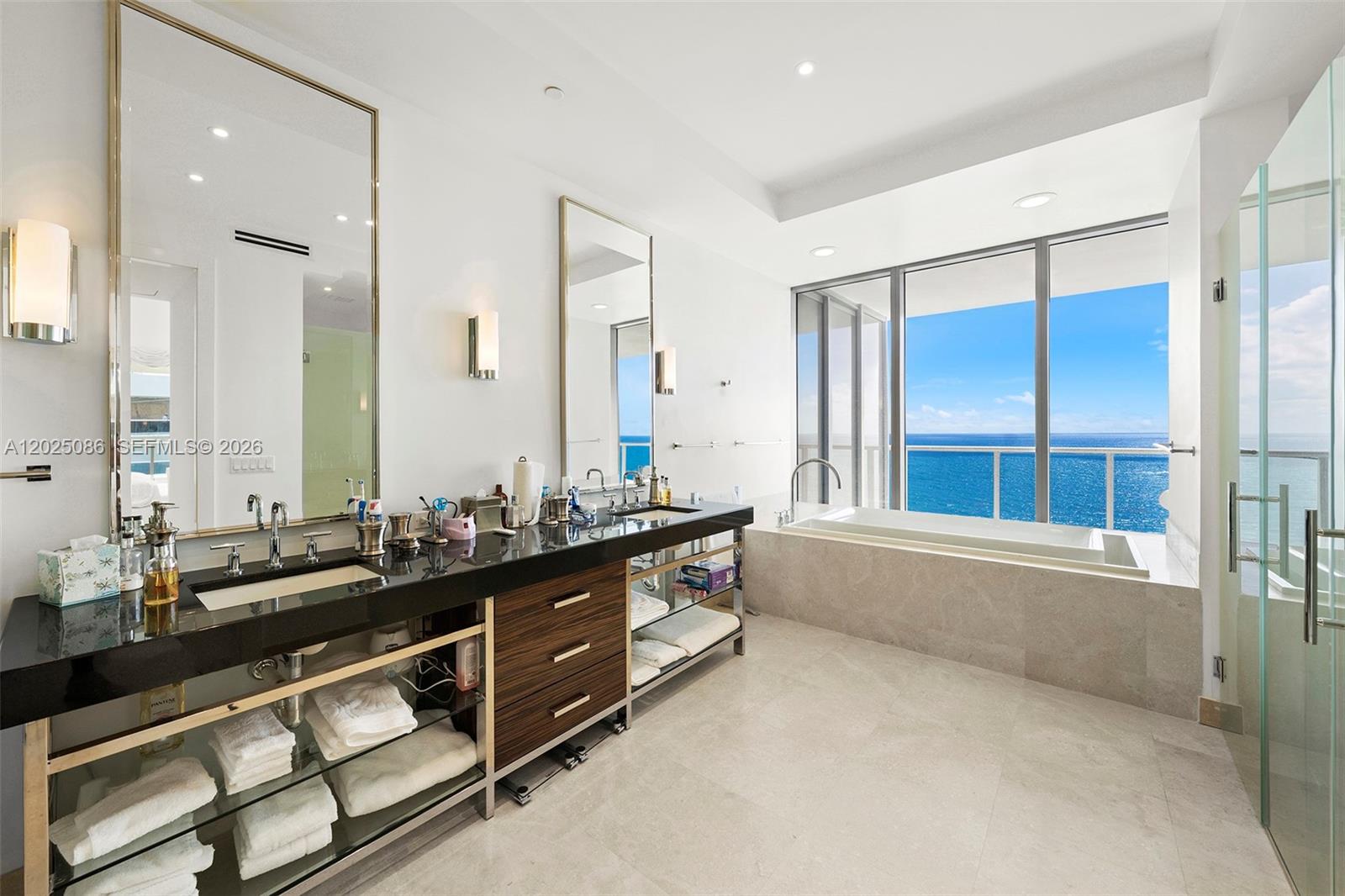 BAL HARBOUR NORTH SOUTH CO - Residential