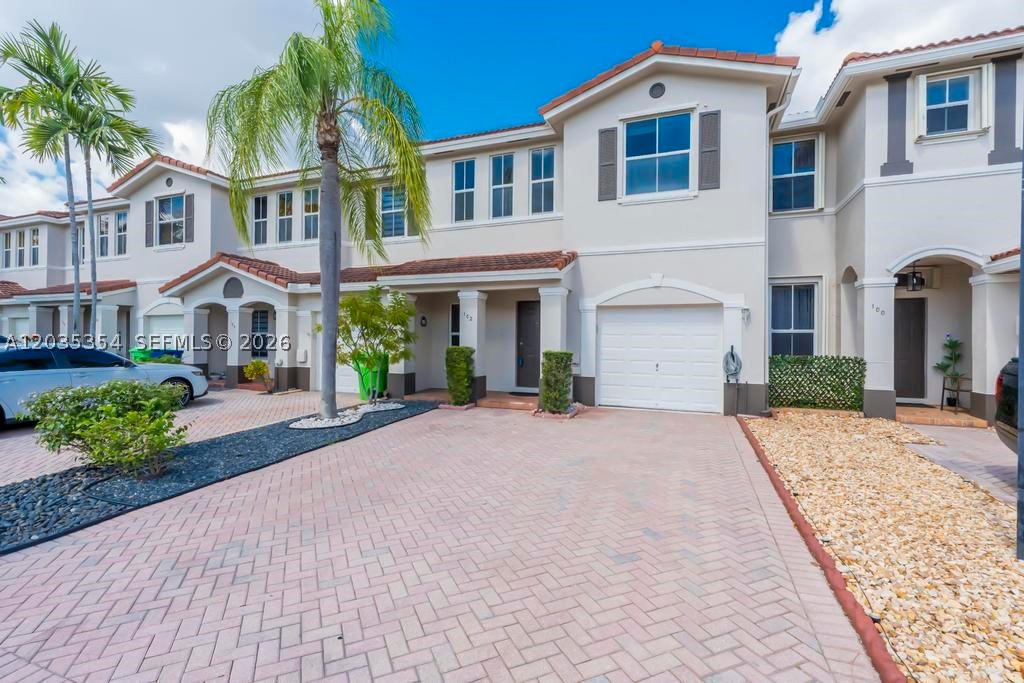 NEW RIVER ESTATES SEC 6 - Residential Lease