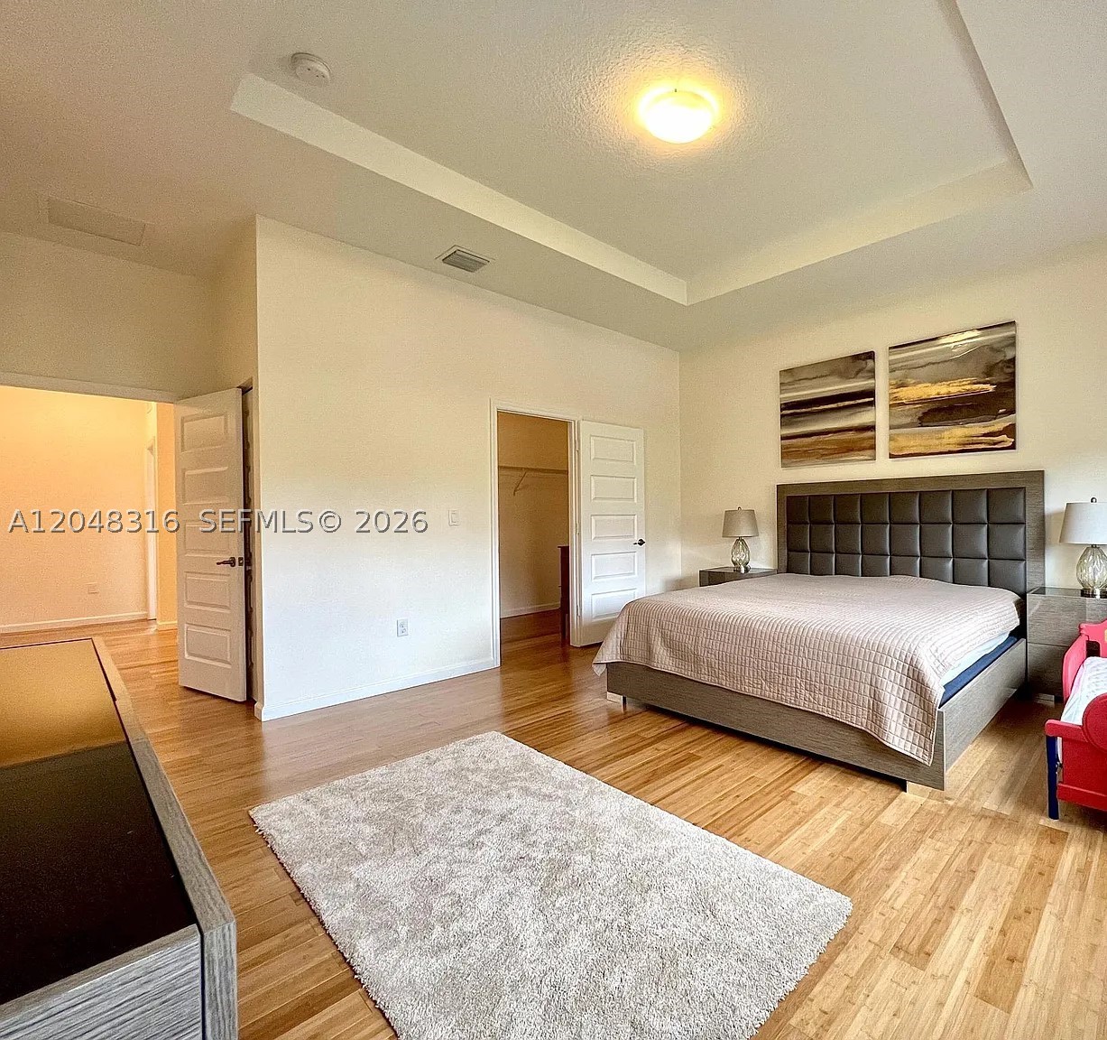 CHAMPION LAKES - Residential
