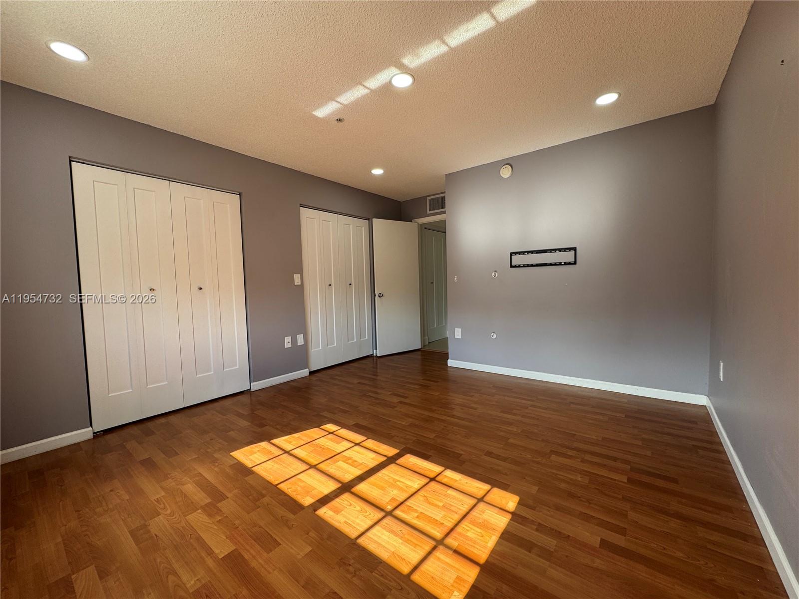 EL-AD ENCLAVE AT MIRAMAR - Residential Lease