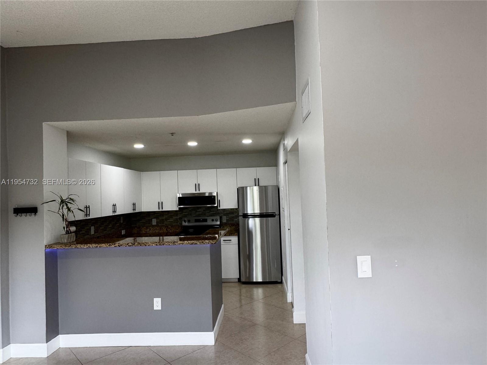 EL-AD ENCLAVE AT MIRAMAR - Residential Lease