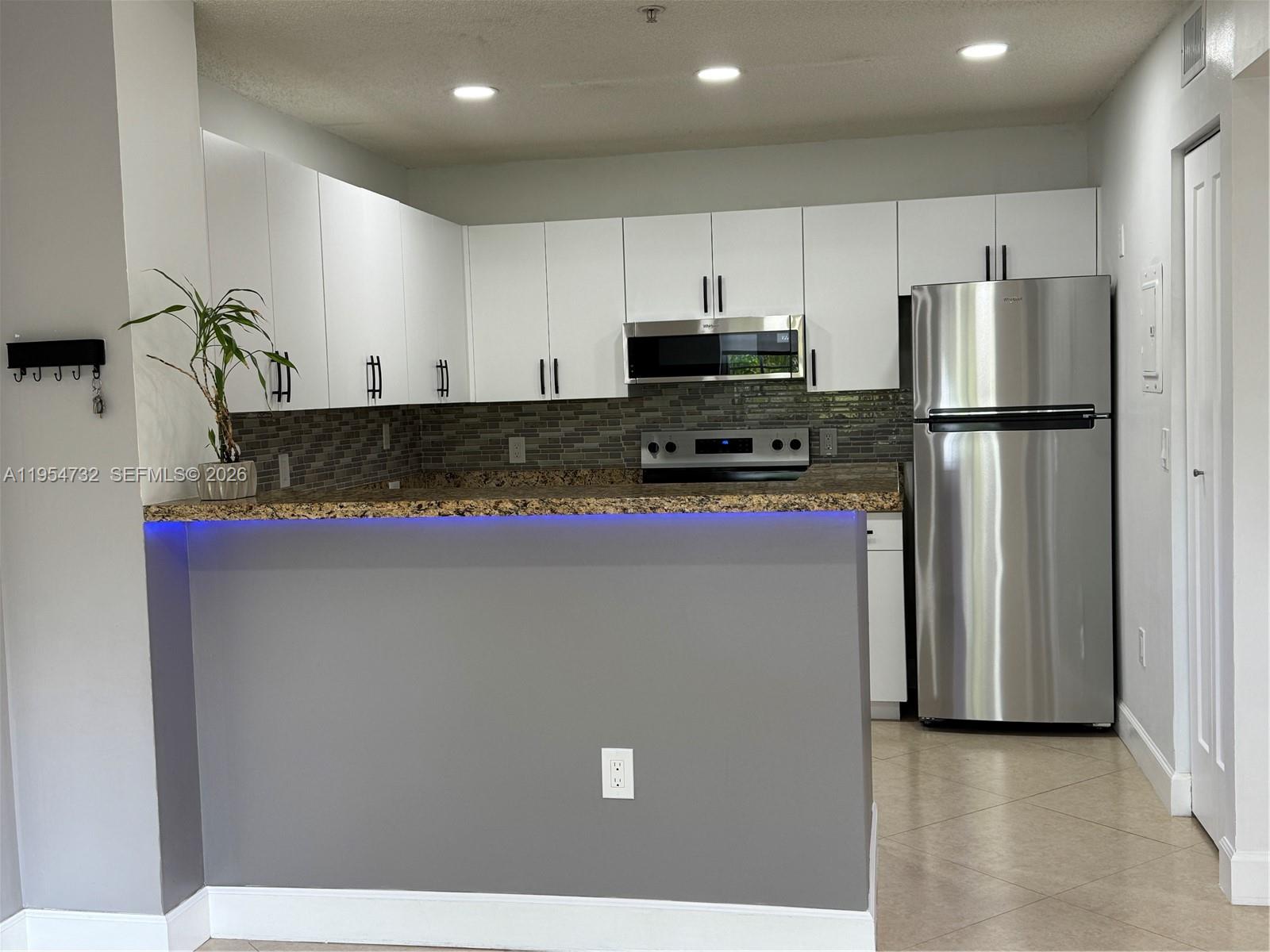 EL-AD ENCLAVE AT MIRAMAR - Residential Lease
