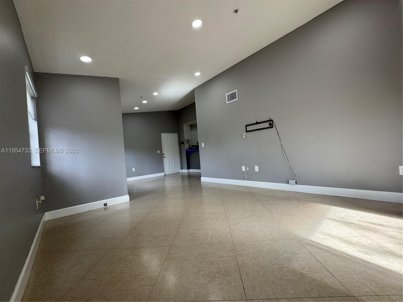 EL-AD ENCLAVE AT MIRAMAR - Residential Lease