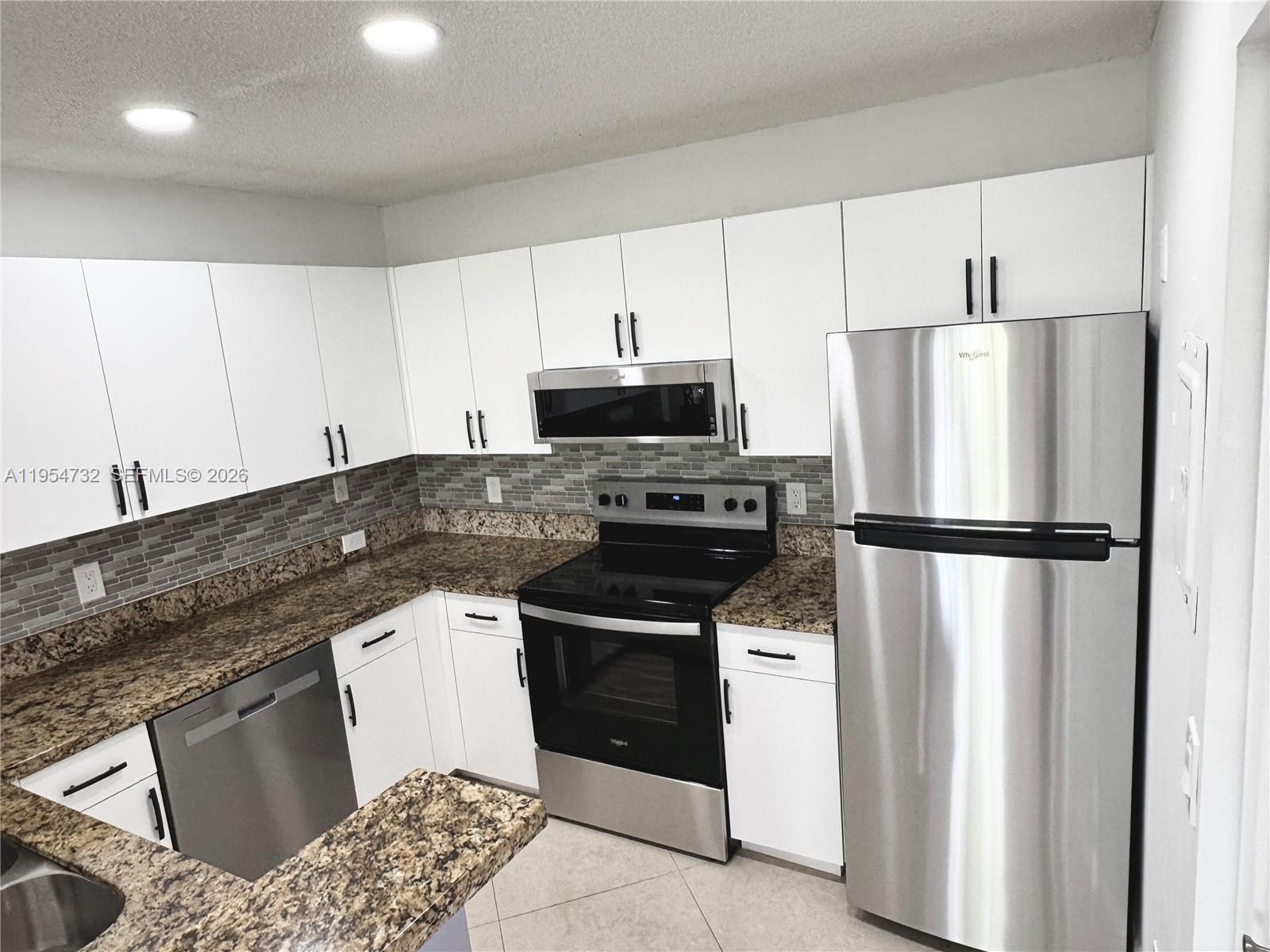EL-AD ENCLAVE AT MIRAMAR - Residential Lease
