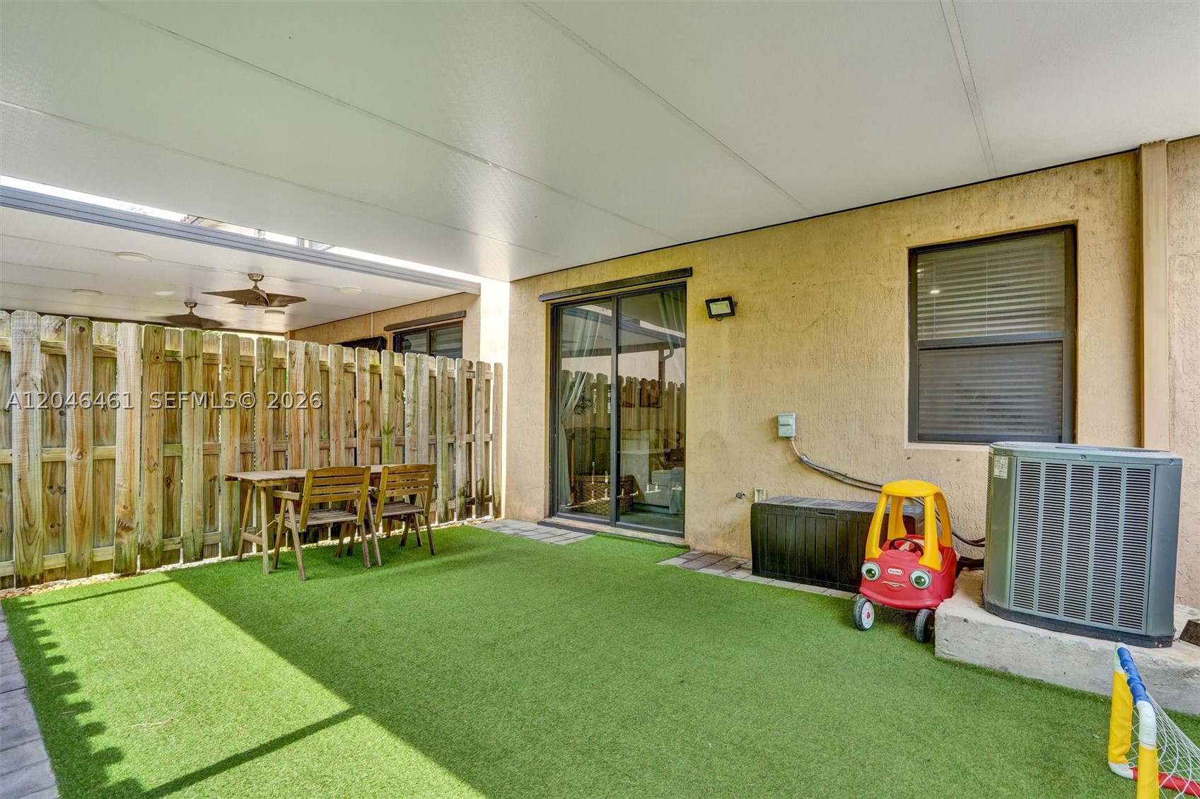 COCO PALM ESTATES - Residential