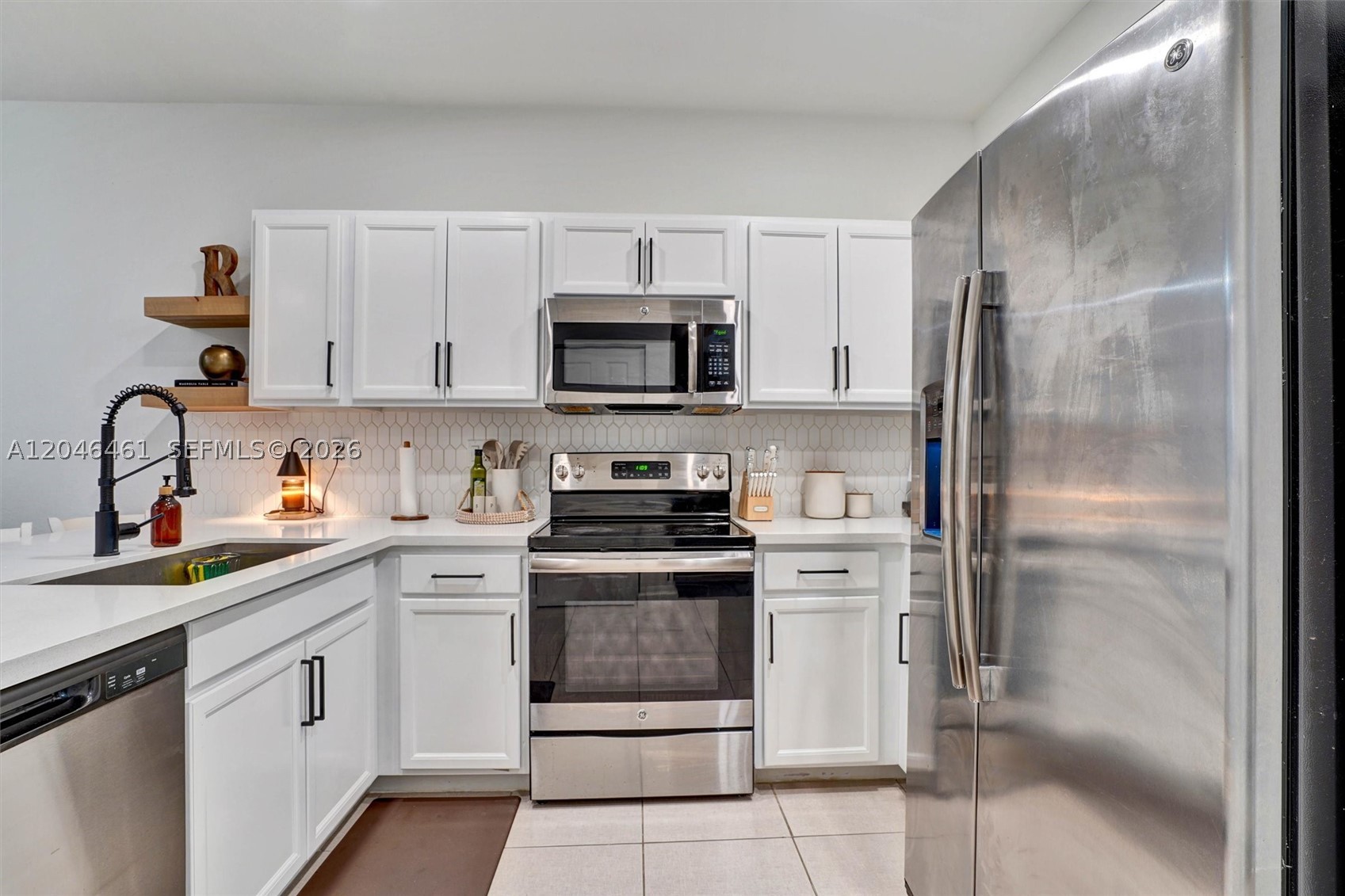 COCO PALM ESTATES - Residential
