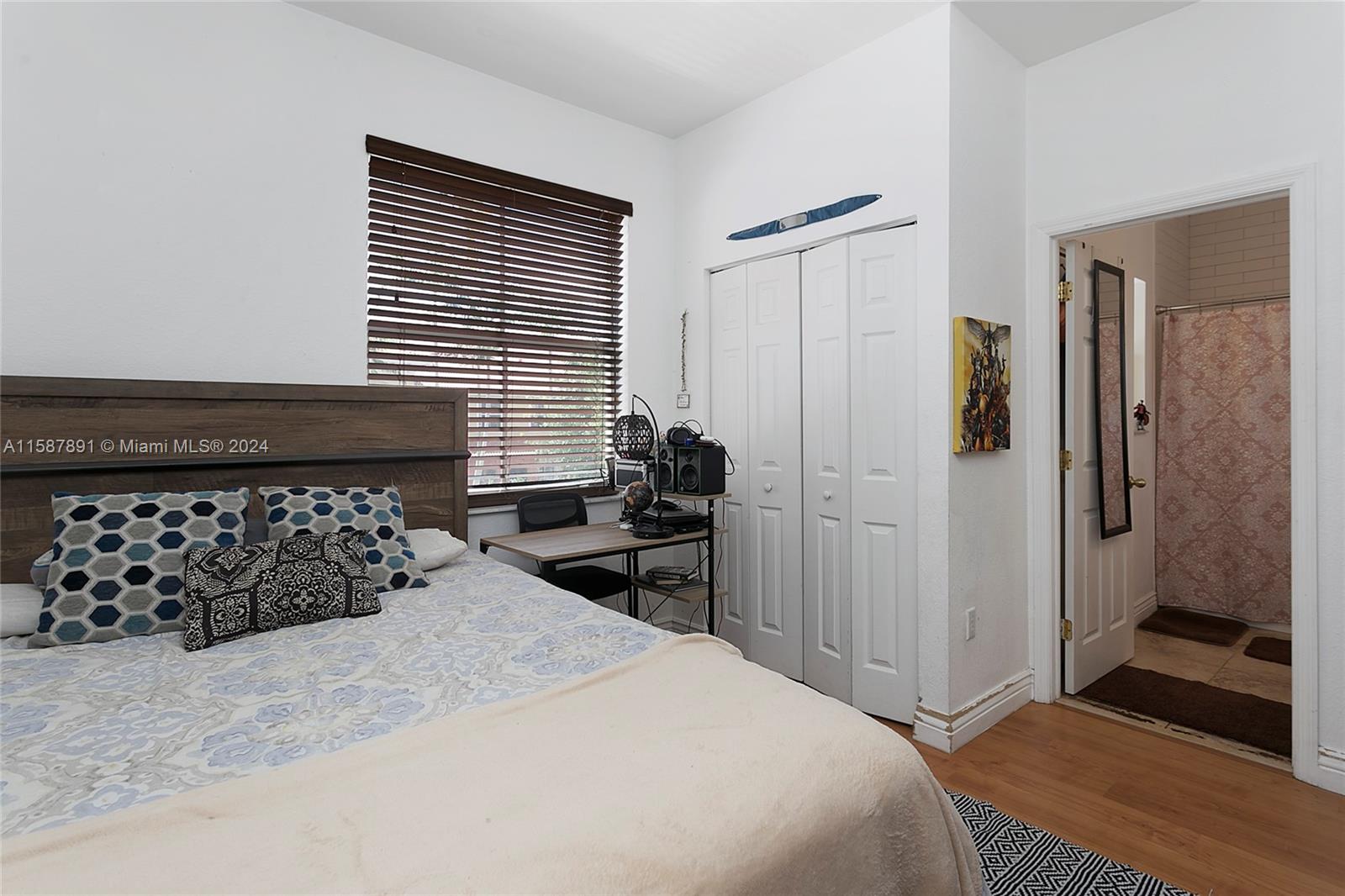 MERRICK PRESERVE CONDO - Residential
