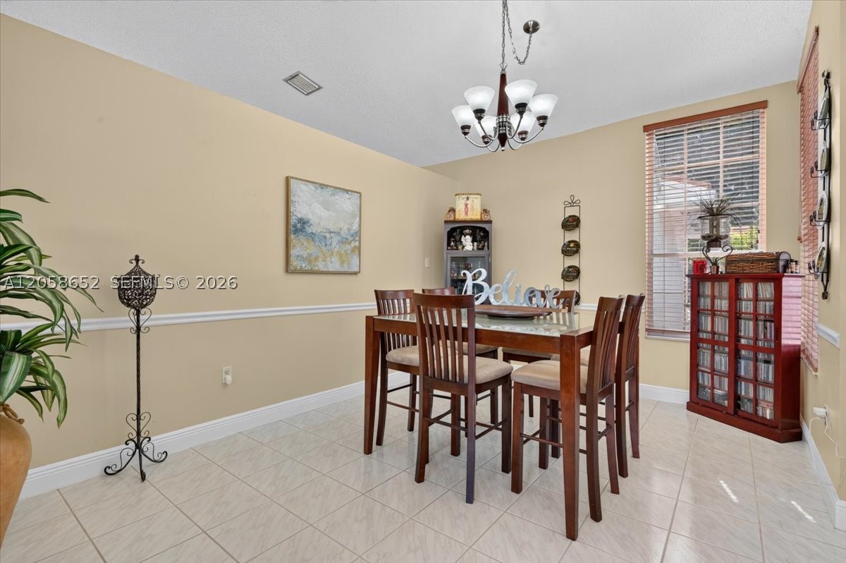 REPLAT OF COUNTRY LAKES - Residential