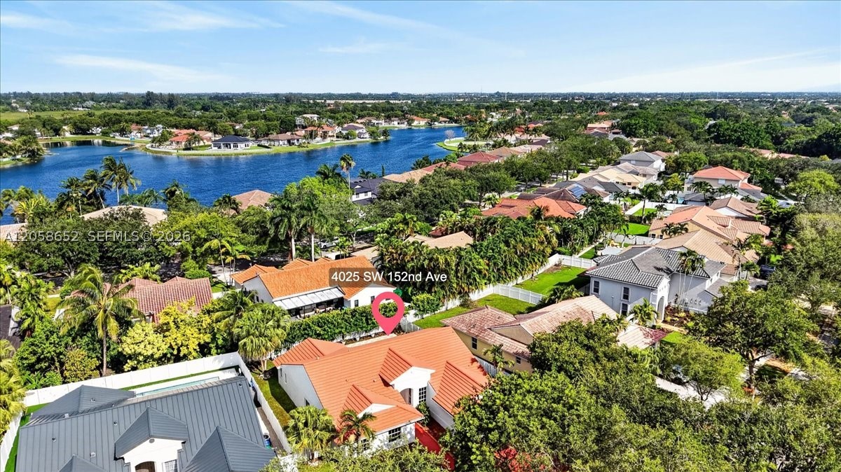REPLAT OF COUNTRY LAKES - Residential