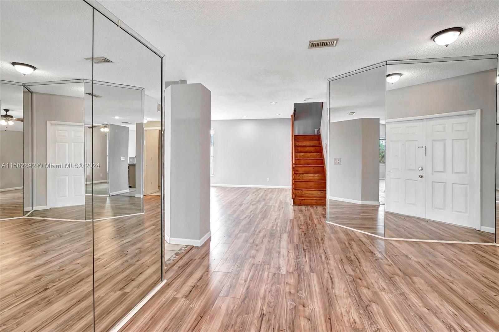 DIMENSIONS NORTH AT CHAPE - Residential