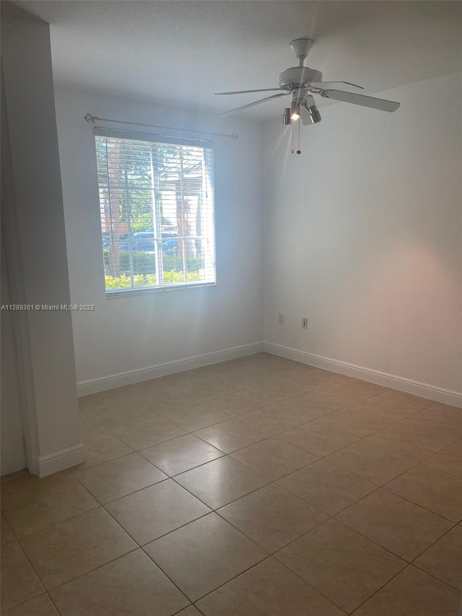 VILLAGE AT SAILBOAT BEND - Residential Lease