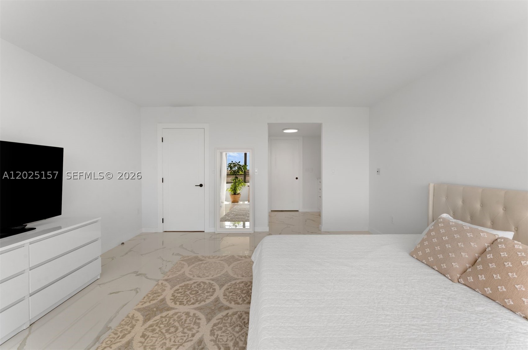 GROVE ISLE CONDO - Residential