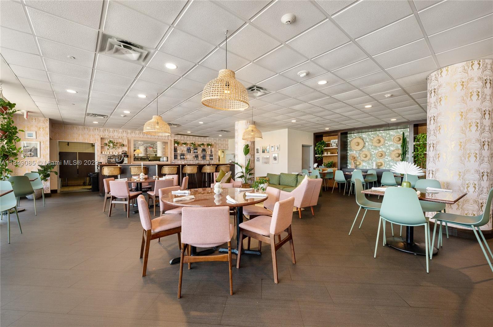 ARLEN BEACH CONDO - Residential Lease