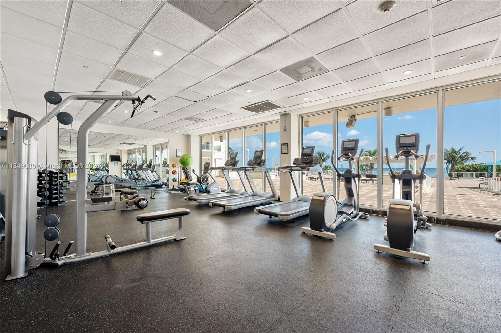 ARLEN BEACH CONDO - Residential Lease
