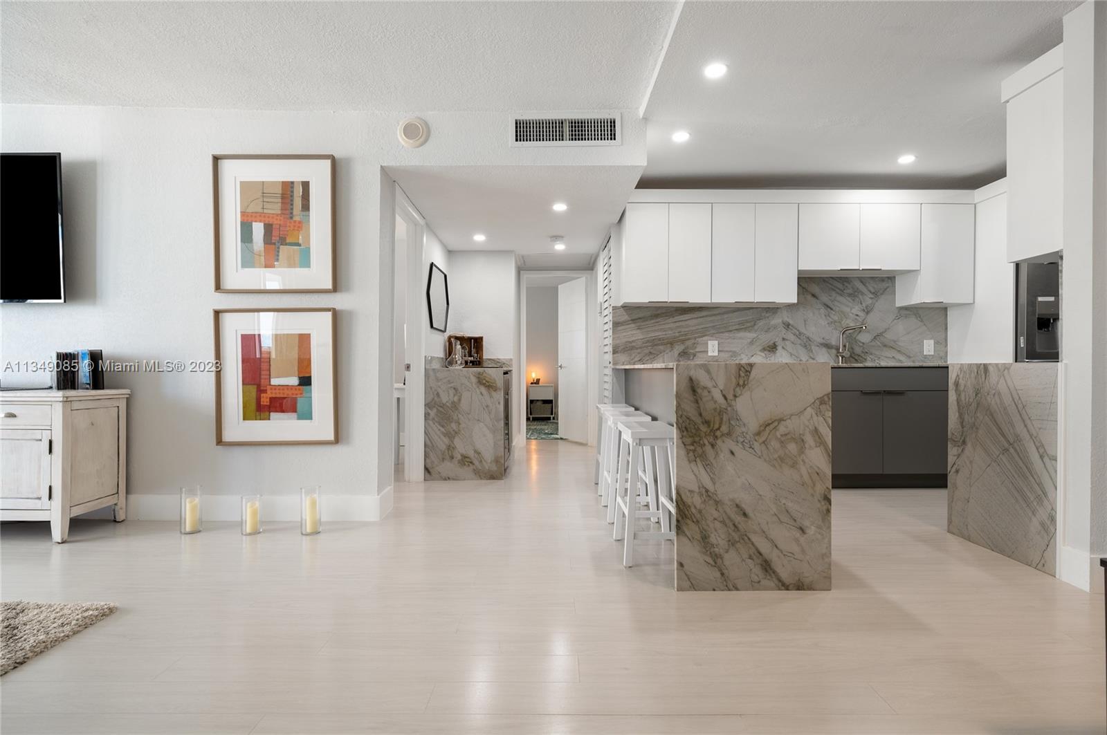 Gorgeous 2 bed/2 bath OCEANFRONT condo on Millionaires' Row! This unit is FULLY FURNISHED and features an
updated kitchen with SS appliances, both bathrooms are also updated with top of the line finishes. This spacious
unit has a dedicated dining area as well as a bar area with a wine cooler to store some of your favorite wines. This unit also features impact windows thru out. Enjoy resort style amenities which include: movie theater, library, gym, oceanfront BBQ area, 24/7 Valet, beach/pool attendant, beach chairs/umbrellas/towels, party room and more! Building also features a trendy pool-side restaurant and a full service salon. Located directly on the beach-walk, all of Miami Beach is yours to explore!! Unit is available on 4/1/23. Call LA assistant for showing instructions.