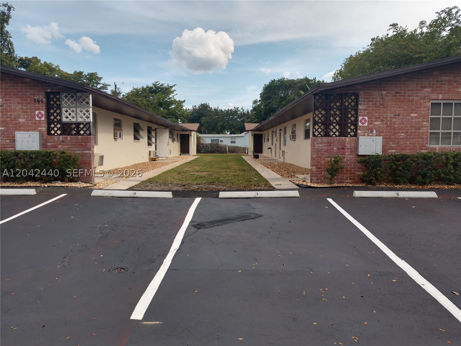 PROSPECT GARDENS - Residential Lease