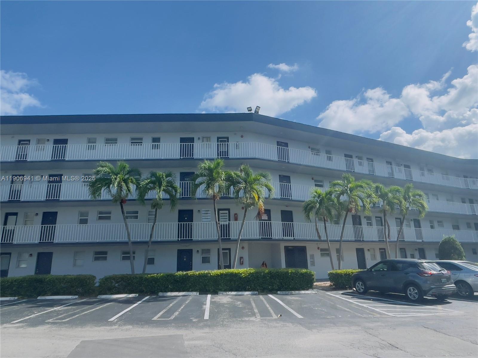 Updated apt with Large DEN with 2 full bathrooms (DEN is converted as 2nd Bedroom with privacy & sliding doors) at Royal Oaks Condominium. One assigned parking space and guest parking is available with Security Patrol on the property. Excellent location, close to shopping, beaches, easy access from major roads like I-95, Turnpike, 826, 441 and minutes from Aventura Mall, Gulfstream Casino, Race Track and Hard Rock stadium. The property is currently rented until Nov 14, 2026 $1900 a mo. 
See broker remarks for more info.