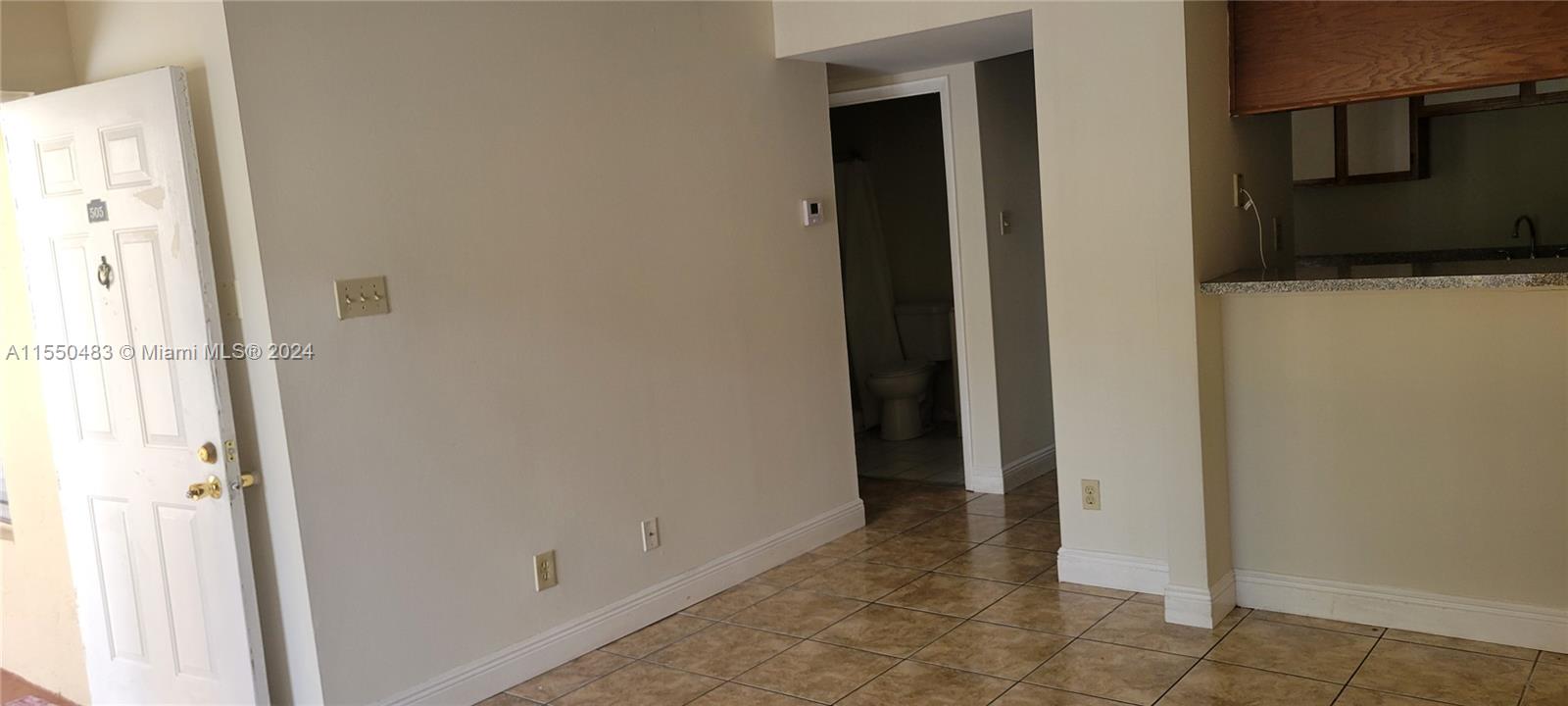 HAMMOCKS TRAILS CONDO - Residential Lease