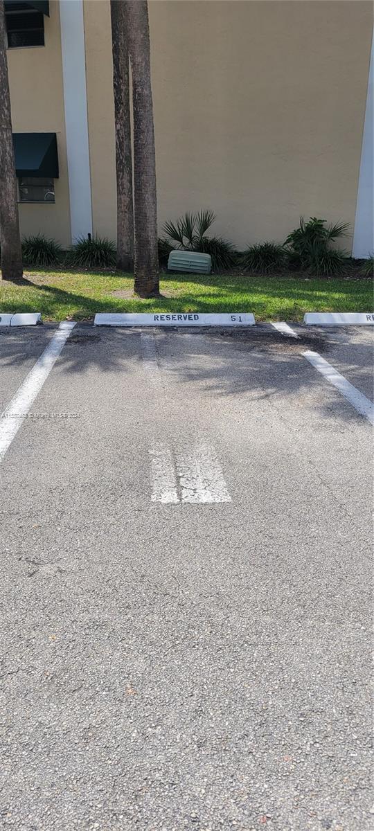 HAMMOCKS TRAILS CONDO - Residential Lease