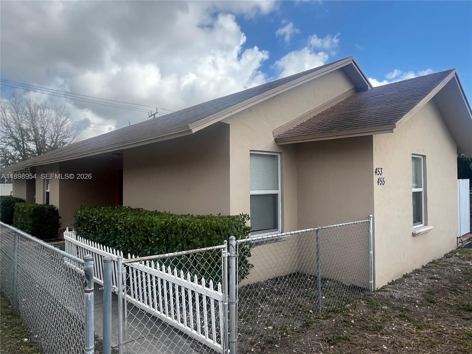 Excellent location, large duplex built in 1984, two 2/1's in excellent condition with long term tenants, impact windows, stainless steal appliances, laundry, individual electric and water meters, good size back yard and plenty of parking. Price is FIRM, please provide proof of funds prior to making an appointment to show. Do not disturb tenants