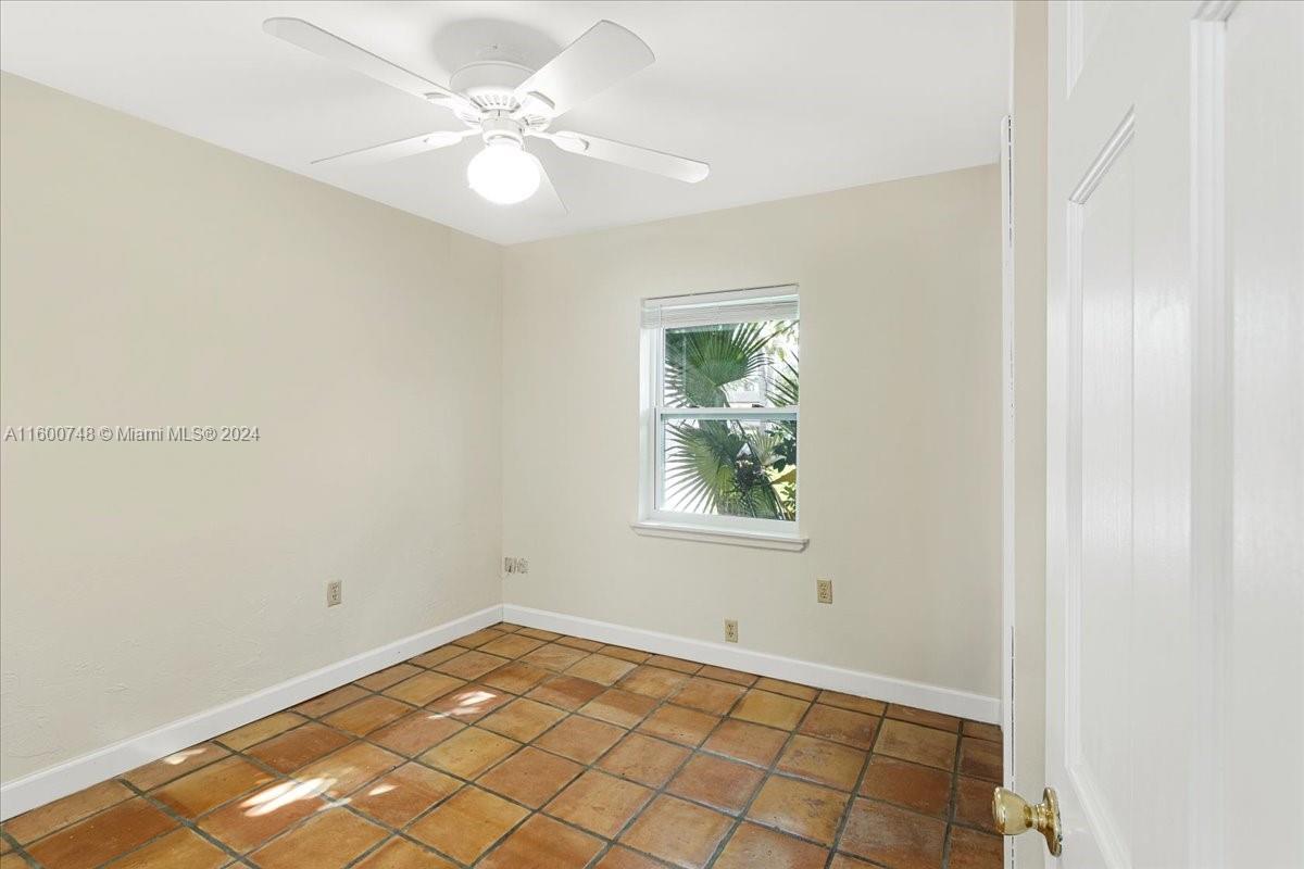 EVERGLADE LAND SALES CO - Residential Lease