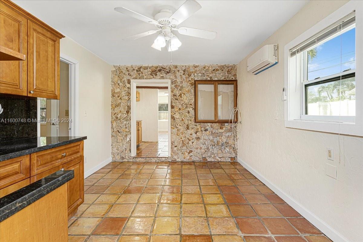 EVERGLADE LAND SALES CO - Residential Lease