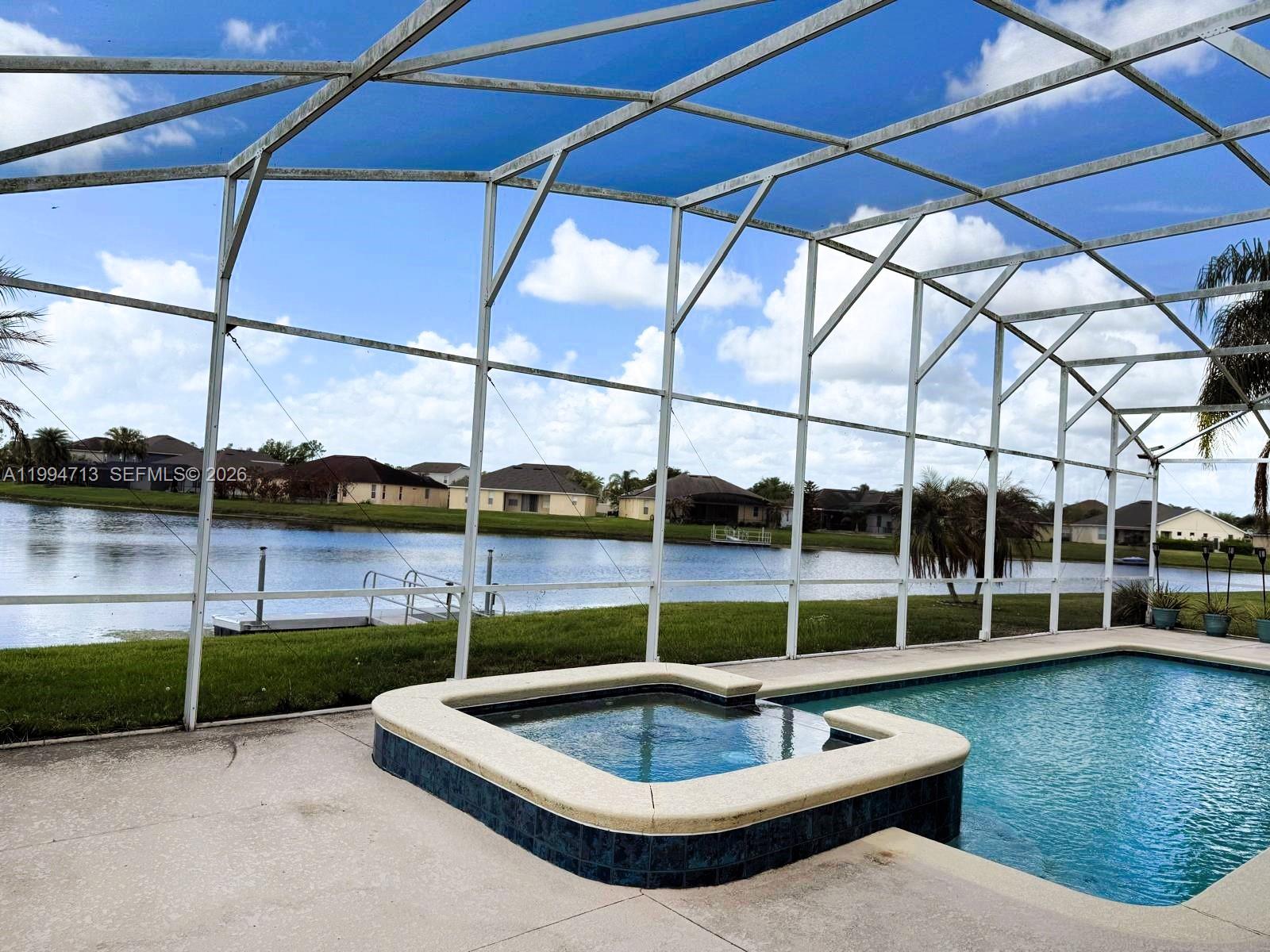 SHINGLE CREEK REVERVE - Residential