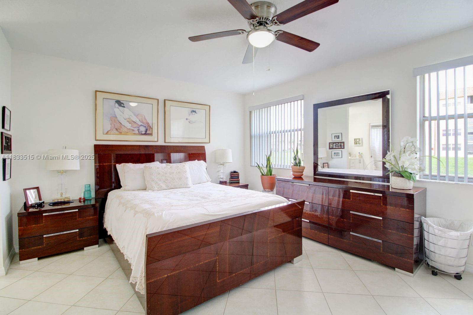 SUNRISE LAKES 186 CONDO - Residential