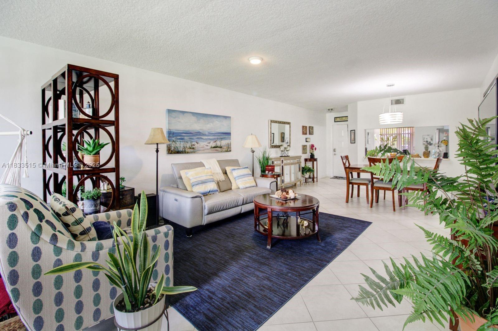 SUNRISE LAKES 186 CONDO - Residential