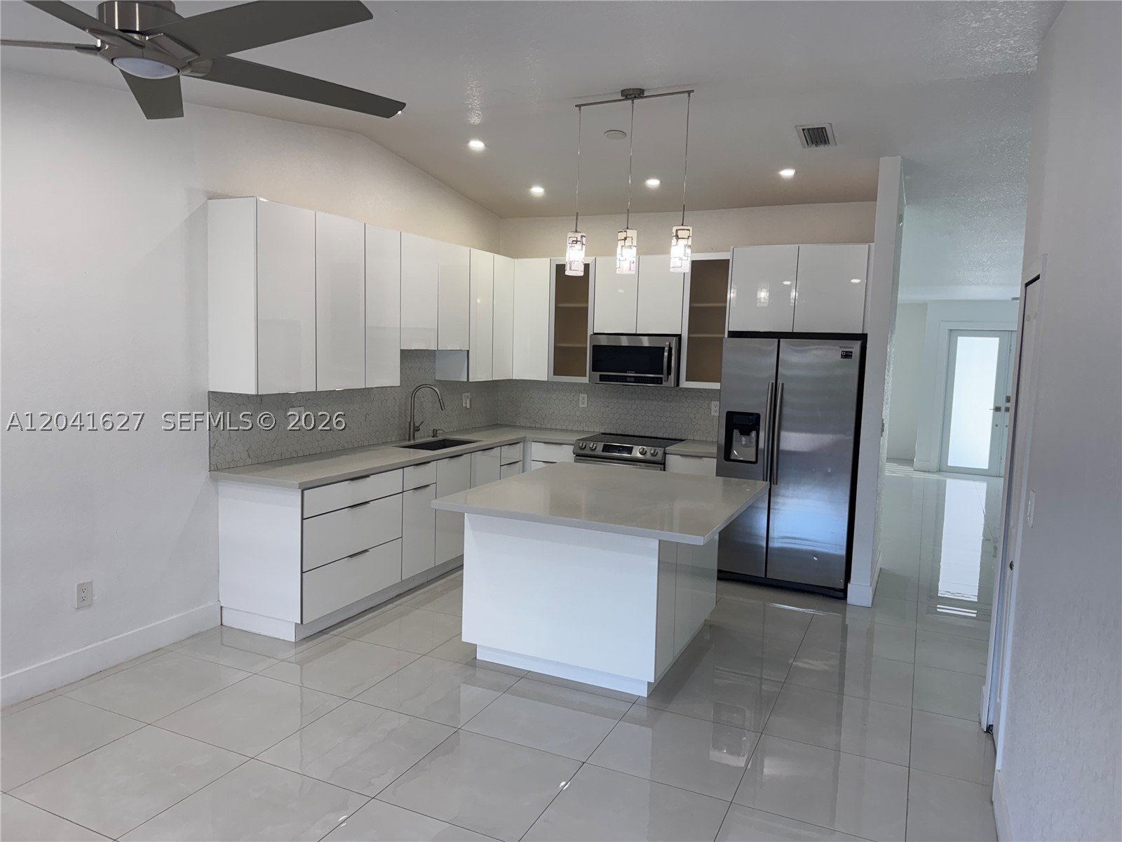 CANTON SUB - Residential