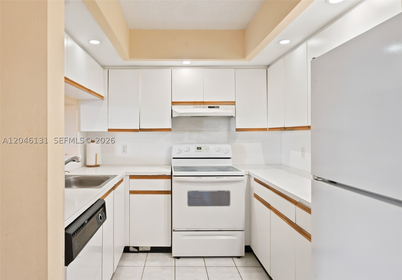 LANCASTER AT CENTURY VILL - Residential
