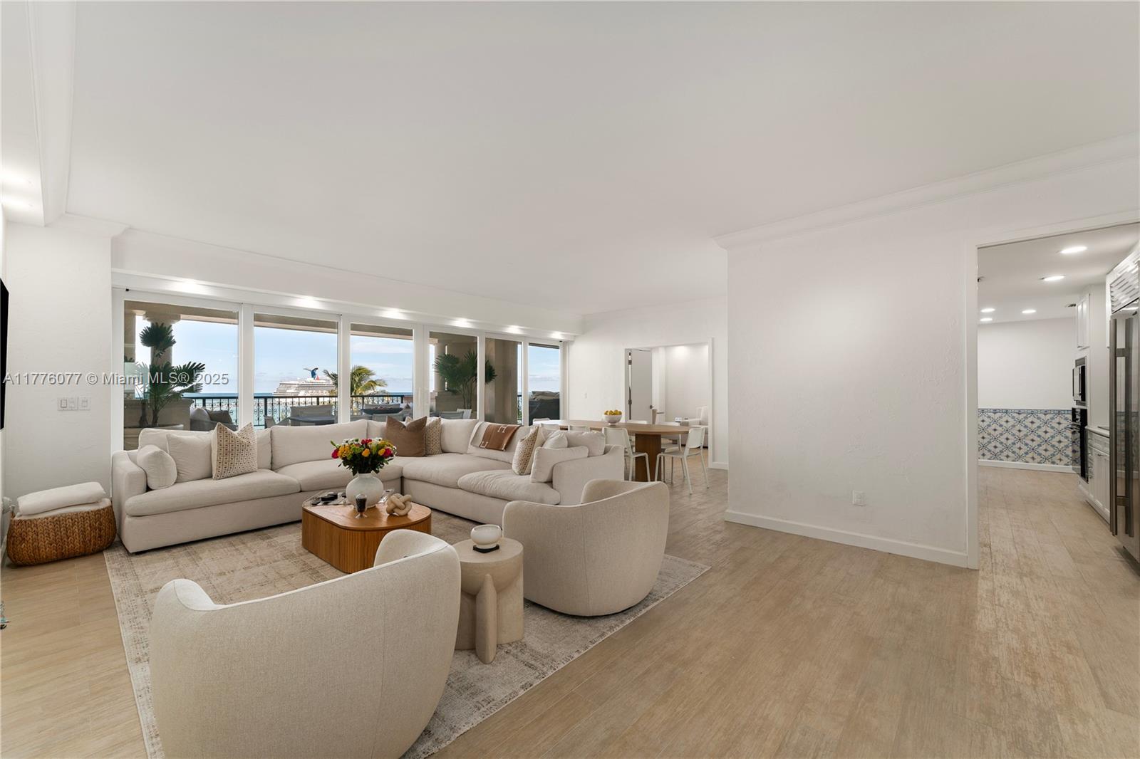 OCEANSIDE @ FISHER ISL CO - Residential