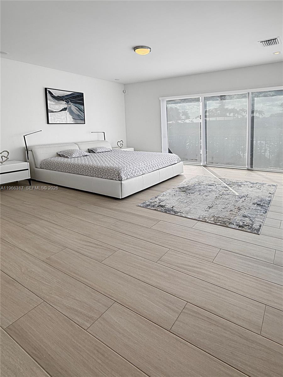 WESTON ESTATES - Residential