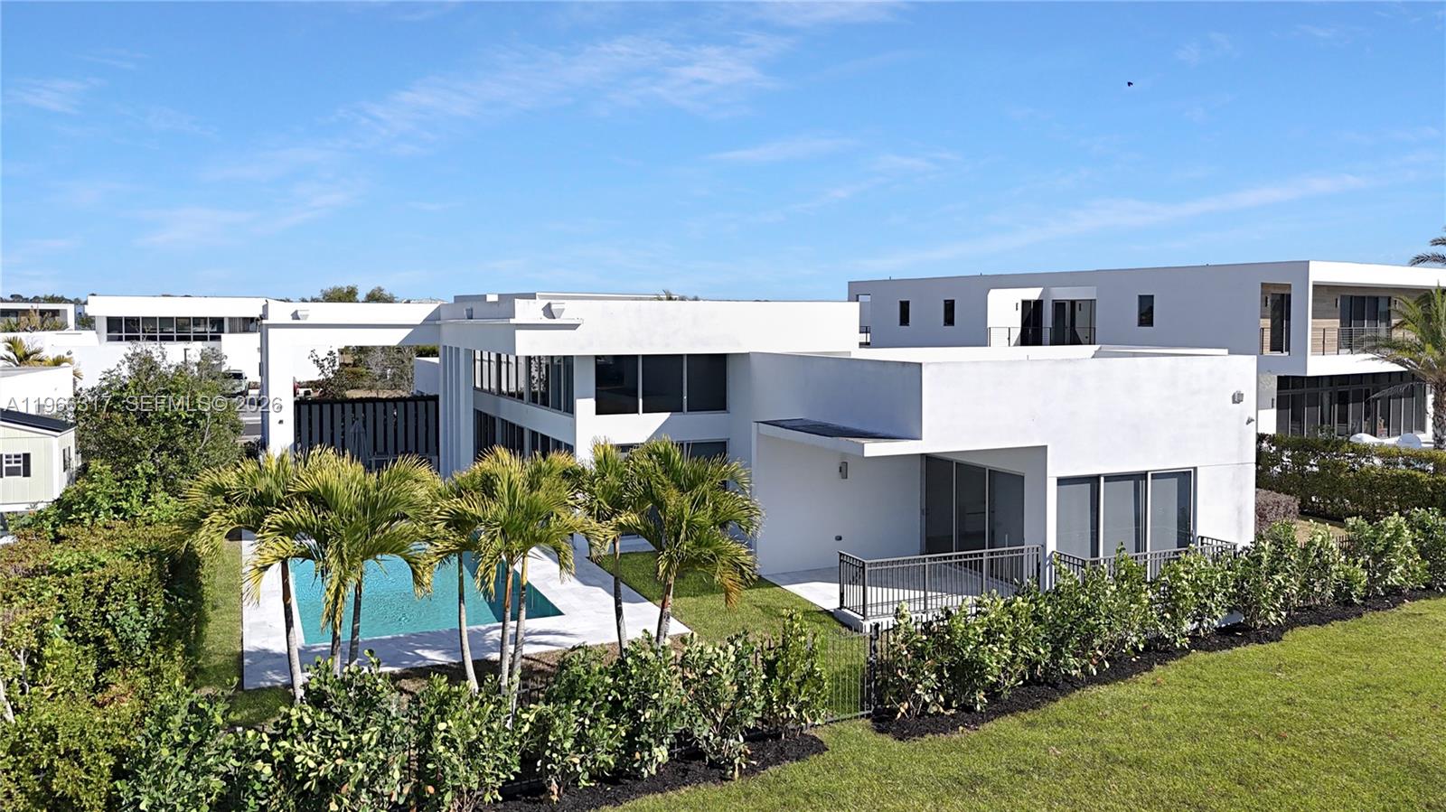 WESTON ESTATES - Residential