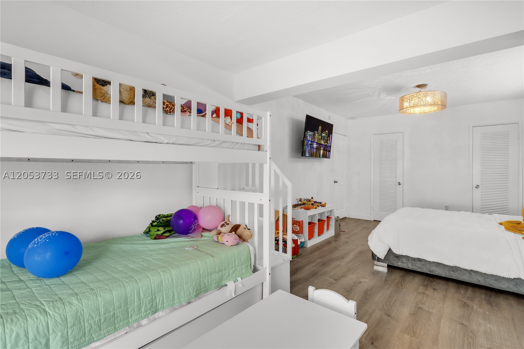 MIDDLE RIVER MANOR - Residential Lease