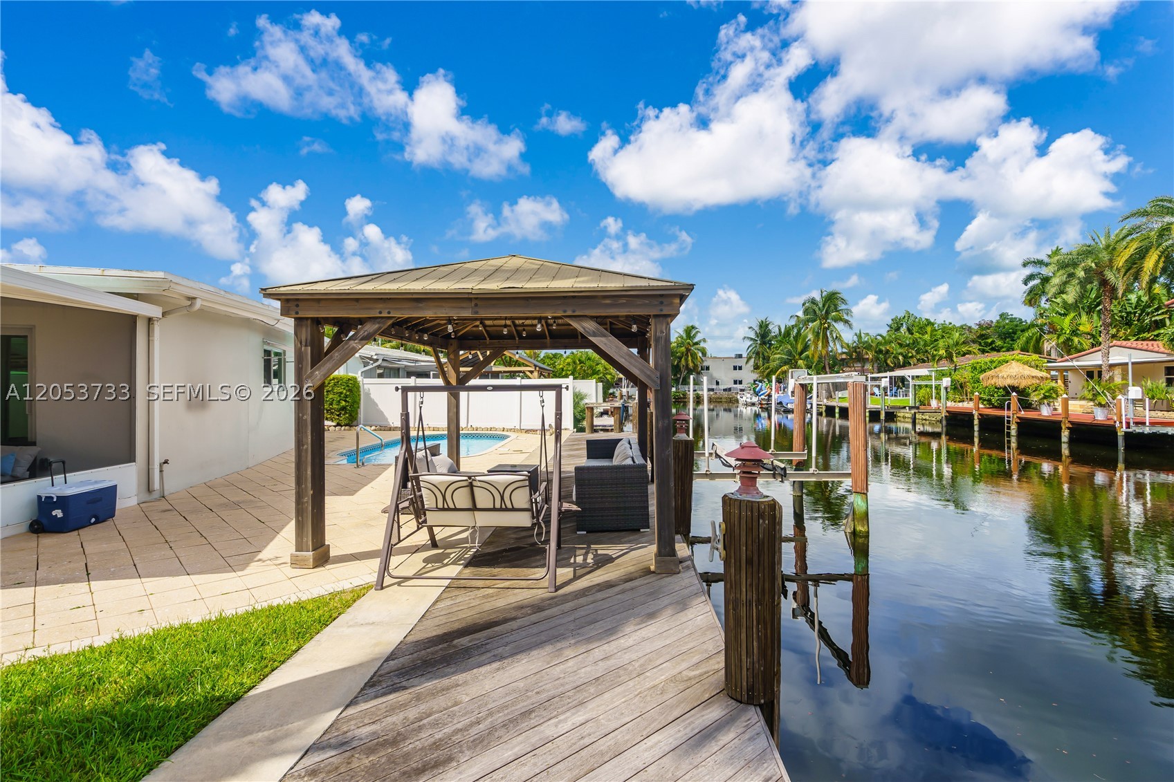 MIDDLE RIVER MANOR - Residential Lease