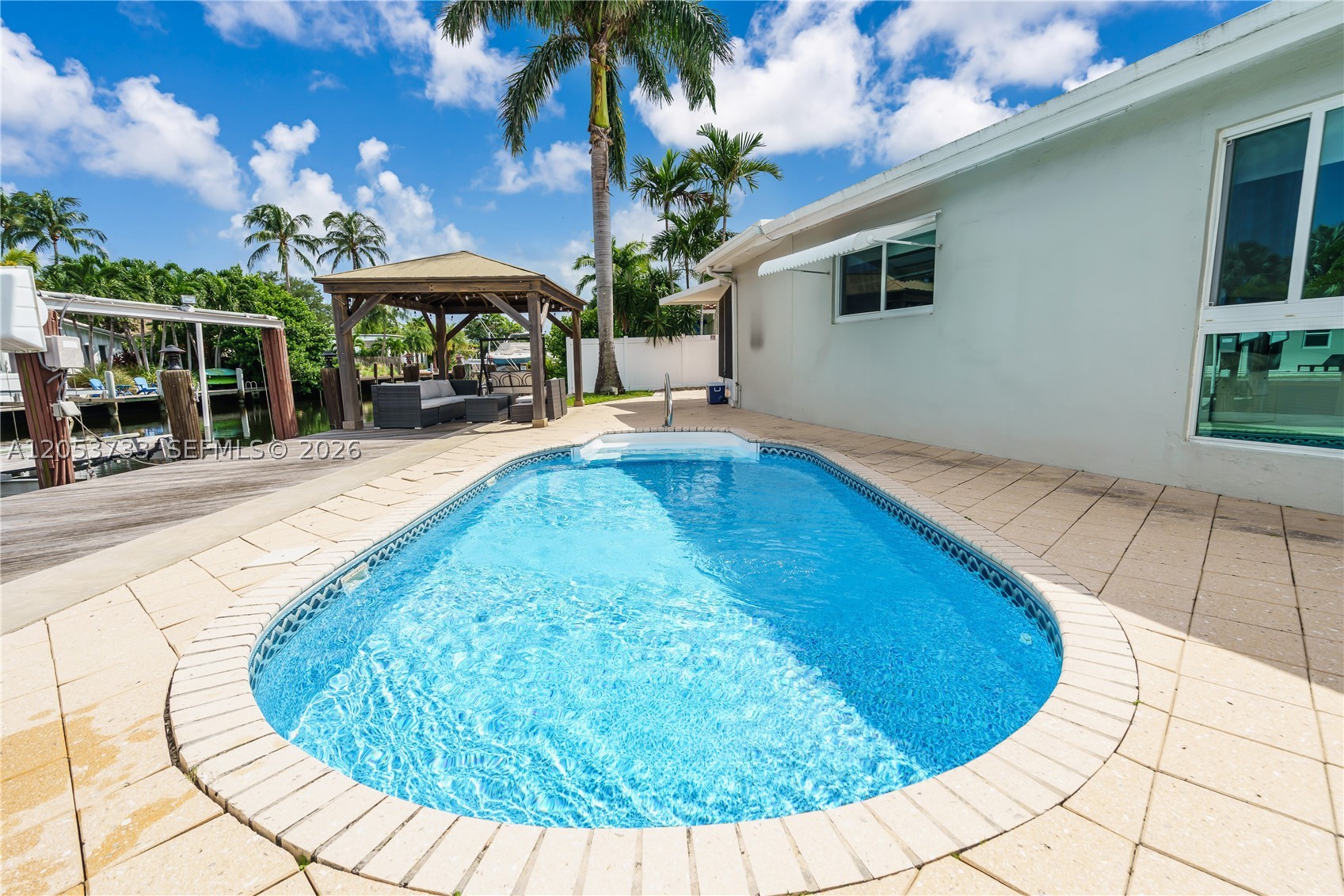 MIDDLE RIVER MANOR - Residential Lease